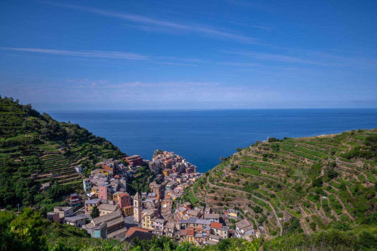 Willy'S Apartment Manarola Bagian luar foto