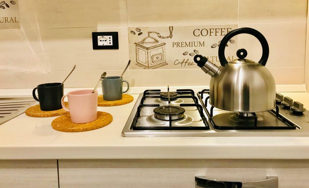 Willy'S Apartment Manarola Bagian luar foto
